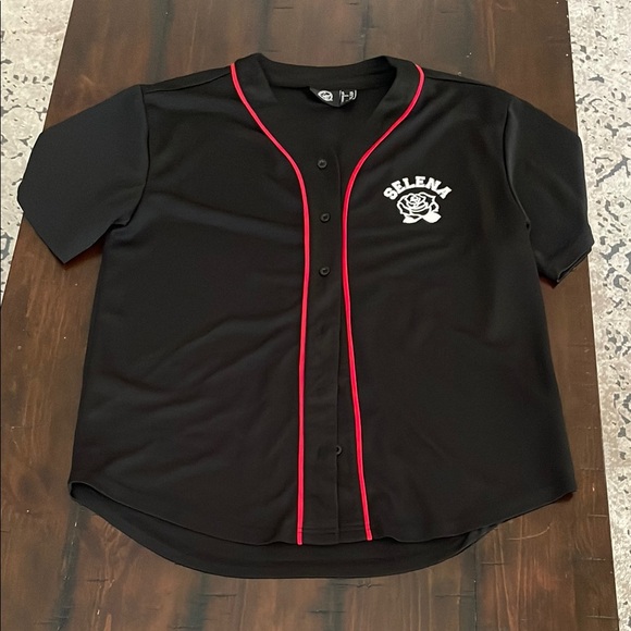 selena Tops - Official Selena Como La Flor
Button Up Baseball Jersey - Size
Medium / Large